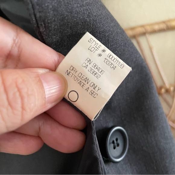 Theory Wool Blend 1 Button Blazer 3 Button Cuffs Lined Style 80001199 B18 Women - Picture 9 of 13